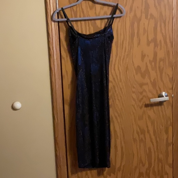 Express Dress - Picture 2 of 2